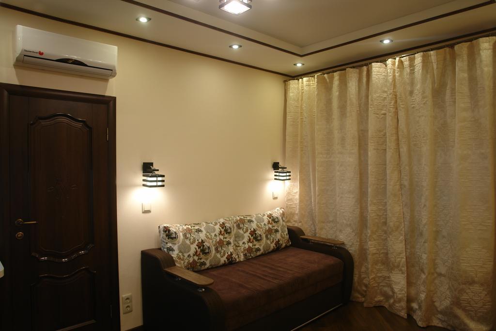 Hotel Sicilia Черноморск Екстериор снимка